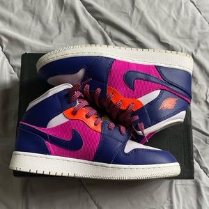 jordan 1 mid